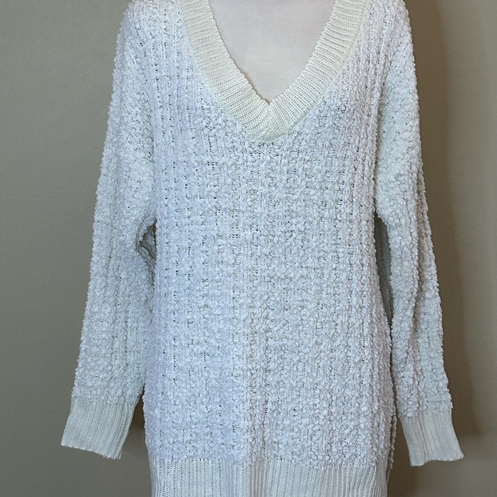 Zenana Premium | Size 2X Ivory V-Neck Textured Sweater - Picture 2 of 6